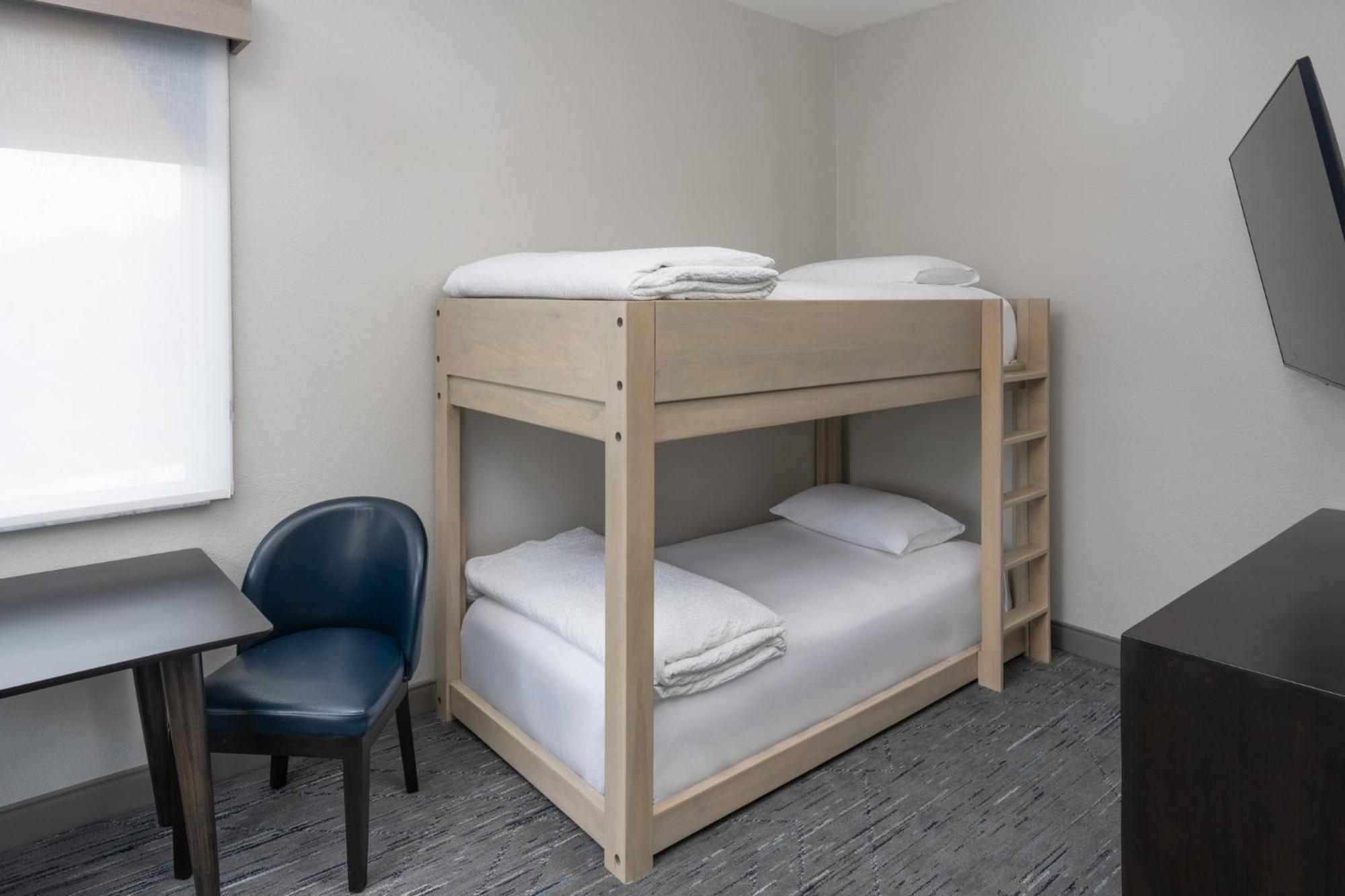 Holiday Inn Express & Suites Orlando International Airport By Ihg Extérieur photo